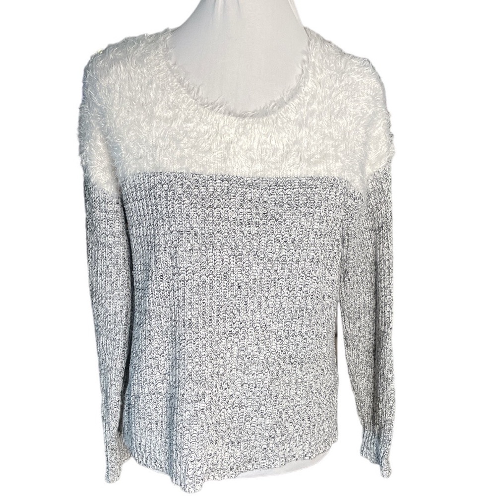 Vince Camuto Eyelash Knit Sweater White Gray Size Medium